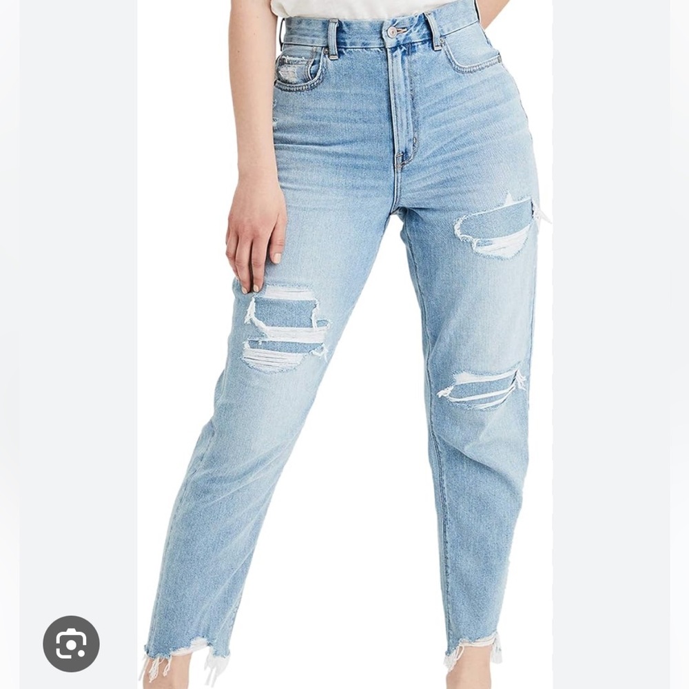 American Eagle Mom Jean